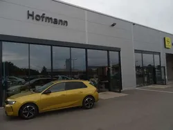 Gelb Gebraucht 2024 Opel Astra Edition Limousine | 19.950 € (Superpreis)