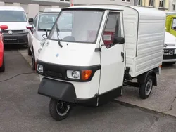 Weiss Gebraucht 2022 Piaggio APE SUV | 8.290 €