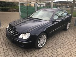 Blau Gebraucht 2005 Mercedes CLK320 Coupé | 3.400 € (Teuer)