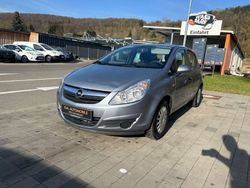 Silber Gebraucht 2009 Opel Corsa Selection Limousine | 2.999 € (Fairer Preis)