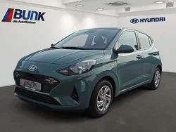 Mangrove green Neu 2025 Hyundai i10 Select Kleinwagen | 17.890 € (Fairer Preis)