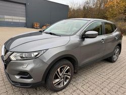 Grau Gebraucht 2018 Nissan Qashqai SUV | 9.700 € (Superpreis)