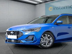 Blau Gebraucht 2024 Ford Focus ST-Line Kombi | 28.149 € (Fairer Preis)