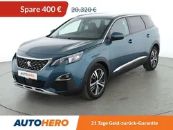 Grün Gebraucht 2017 Peugeot 5008 Allure Van / Kleinbus | 19.920 € (Superpreis)