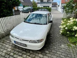 Weiß Gebraucht 1995 Mitsubishi Lancer Limousine | 2.199 €