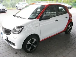 Weiß Gebraucht 2018 Smart ForFour Electric Drive Kleinwagen | 6.500 € (Guter Preis)