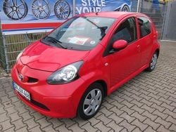 Rot Gebraucht 2008 Toyota Aygo Cool Kleinwagen | 5.400 €