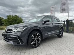 Grau Gebraucht 2020 VW Tiguan R-line SUV | 33.900 € (Etwas zu teuer)
