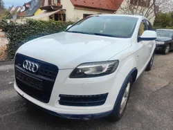 Weiß Gebraucht 2010 Audi Q7 SUV | 7.500 € (Etwas zu teuer)