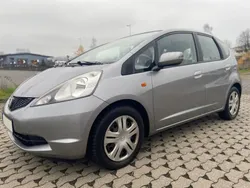 Grau Gebraucht 2010 Honda Jazz Trend Kleinwagen | 2.500 € (Fairer Preis)