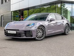 Provence Neu 2024 Porsche Panamera 4 Limousine | 164.900 € (Teuer)