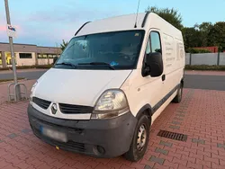 Weiß Gebraucht 2010 Renault Master Van | 3.900 €