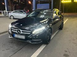 Schwarz Gebraucht 2015 Mercedes C220 Kombi | 13.500 € (Fairer Preis)