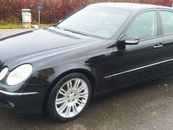 Schwarz Gebraucht 2006 Mercedes E420 Elegance Limousine | 9.200 €