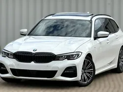 Weiß Gebraucht 2021 BMW 320 M Sport Limousine | 33.800 € (Guter Preis)