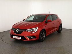 Rot Gebraucht 2019 Renault Mégane IV Life Limousine | 12.990 € (Fairer Preis)