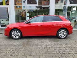 Kardio rot Gebraucht 2022 Opel Astra Elegance Limousine | 20.495 € (Etwas zu teuer)