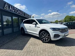 Weiß Gebraucht 2022 VW Touareg Elegance SUV | 45.990 € (Superpreis)