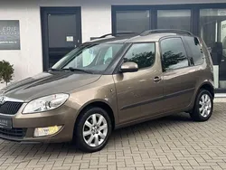 Braun Gebraucht 2013 Skoda Roomster Ambition Kombi | 4.980 € (Fairer Preis)