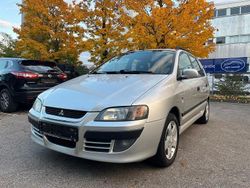 Grau Gebraucht 2004 Mitsubishi Space Star Van / Kleinbus | 2.490 € (Etwas zu teuer)