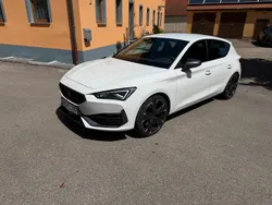 Weiß Gebraucht 2021 Cupra Leon Limousine | 23.250 € (Fairer Preis)