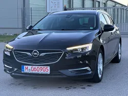 Schwarz Gebraucht 2017 Opel Insignia Innovation Kombi | 8.990 € (Teuer)