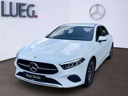Unilack polarweiß Gebraucht 2023 Mercedes A180 Limousine | 26.720 € (Fairer Preis)