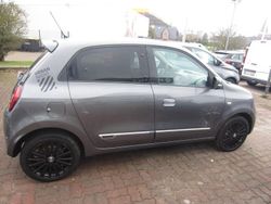 Neu 2025 Renault Twingo Techno Kleinwagen | 24.900 €