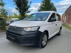 Weiß Gebraucht 2021 VW Caddy Van / Kleinbus | 17.900 €