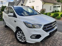 Weiß Gebraucht 2018 Ford Kuga ST-Line SUV | 11.950 € (Superpreis)