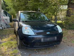Blau Gebraucht 2005 Ford Fiesta Kleinwagen | 1.000 € (Fairer Preis)