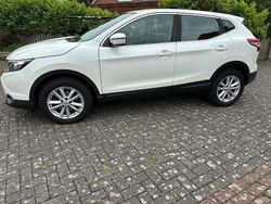 Weiß Gebraucht 2015 Nissan Qashqai SUV | 7.999 € (Guter Preis)