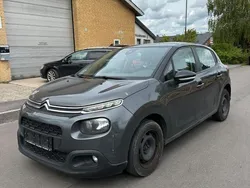 Grau Gebraucht 2017 Citroën C3 Feel Kleinwagen | 2.700 €