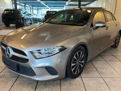 Silber Gebraucht 2019 Mercedes A180 Limousine | 17.950 € (Guter Preis)