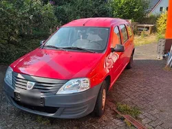Rot Gebraucht 2009 Dacia Logan Limousine | 1.500 € (Fairer Preis)