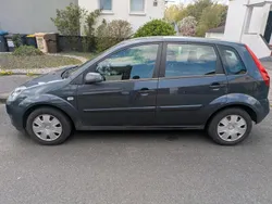 Silber Gebraucht 2008 Ford Fiesta Kleinwagen | 2.100 € (Fairer Preis)