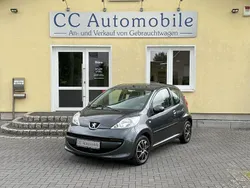 Grau Gebraucht 2006 Peugeot 107 Filou Kleinwagen | 1.999 €