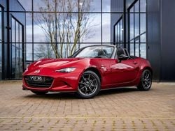 Rot Gebraucht 2017 Mazda MX5 Exclusive-Line Cabrio | 16.995 € (Fairer Preis)