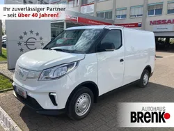 Weiss Gebraucht 2023 Maxus eDeliver 3 Van | 26.168 € (Teuer)
