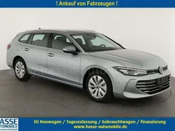Oyster silver metallic Neu 2025 VW Passat Business Kombi | 46.295 € (Superpreis)