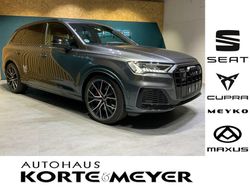 Grau Gebraucht 2022 Audi SQ7 Sport SUV | 79.950 € (Etwas zu teuer)