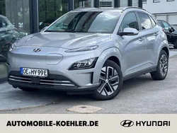 Shimmering silver / met (silber) metallic Gebraucht 2023 Hyundai Kona Trend SUV | 22.790 € (Fairer Preis)