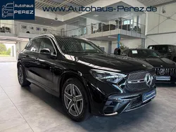 Schwarz Gebraucht 2024 Mercedes GLC300 Premium SUV | 63.899 € (Teuer)