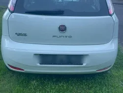Weiß Gebraucht 2012 Fiat Punto Kleinwagen | 4.100 € (Etwas zu teuer)