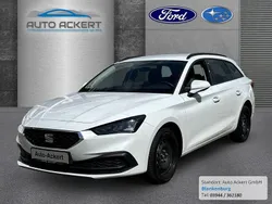 Weiss Gebraucht 2024 Seat Leon Style Kombi | 20.990 € (Superpreis)
