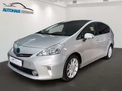 Silver metallic Gebraucht 2013 Toyota Prius+ Van / Kleinbus | 19.999 € (Teuer)