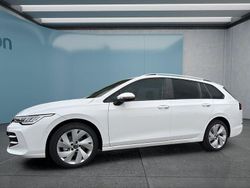 Weiß Neu 2025 VW Golf VIII Life Kombi | 30.549 € (Superpreis)