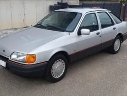 Silber Gebraucht 1988 Ford Sierra Limousine | 3.900 €