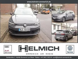 Grau (metallic) Gebraucht 2023 VW Golf VIII Move Limousine | 27.905 € (Teuer)