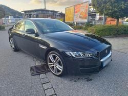 Schwarz Gebraucht 2017 Jaguar XE Prestige Limousine | 16.500 € (Superpreis)